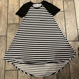 LulaRoe XXS black and white stripe Carly never worn